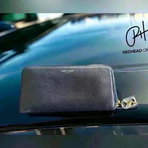 YSL Zippy Leather Long Wallet Navy Blue lovely style and great fall color - Picture 1 of 13